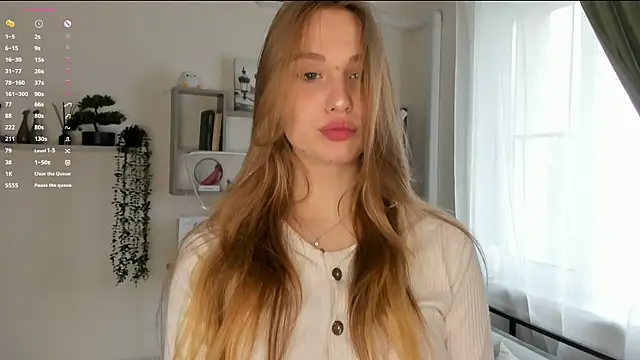 TawnyaVanschaick online show from 05-23-26, 09:35