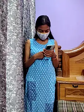 Student12th online show from 11-10-25, 05:01