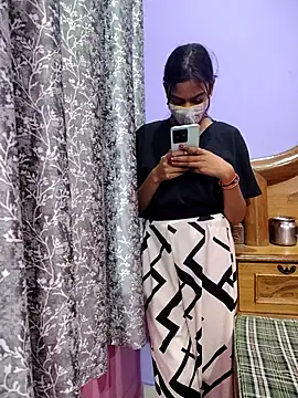 Student12th online show from 11-14-25, 04:49