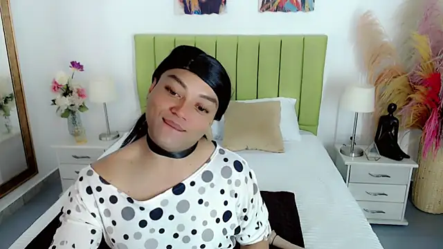 sebastian cruz  online show from 03-24-26, 06:57