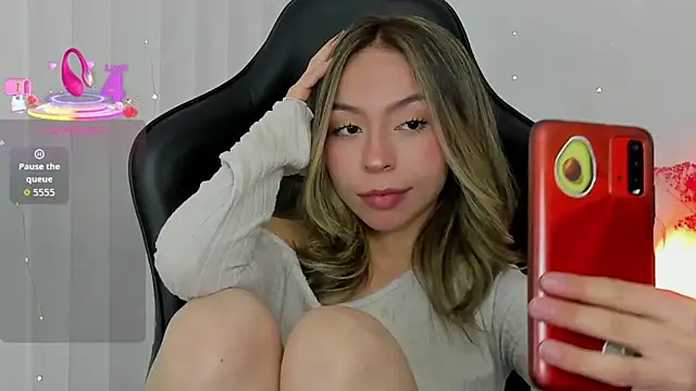 LuluuBerry online show from 01-08-26, 07:27