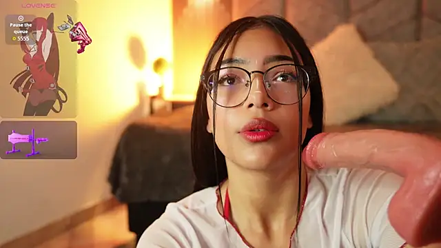  ViolletteNoir  online show from 01-14-26, 08:14