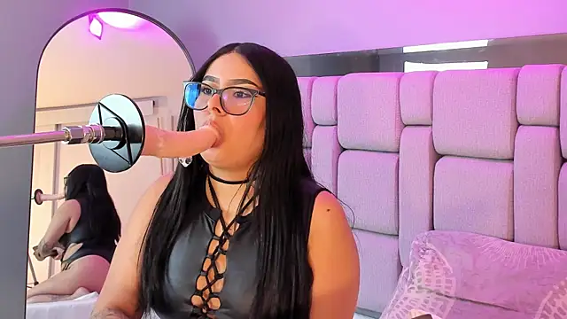 Amy whittee online show from 12-05-25, 07:21