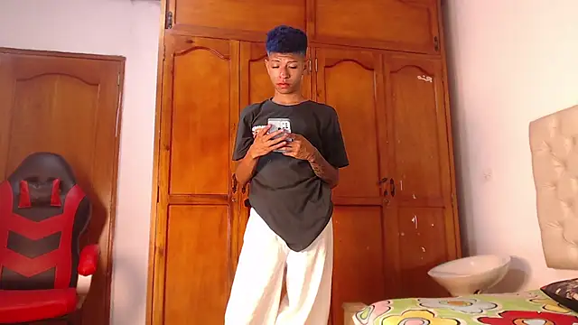 Tessachains 2  online show from 02-15-26, 02:41