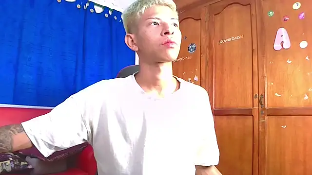 Tessachains 2  online show from 02-22-26, 07:01