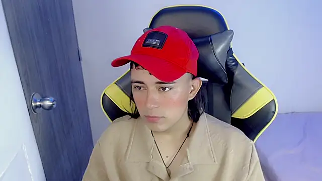 Tatann 18 online show from 11-07-25, 06:19