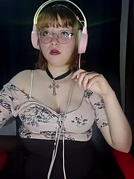 Michi sauria1 online show from 11-28-25, 09:39