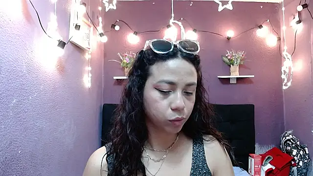 monika 256 online show from 11-28-25, 01:14