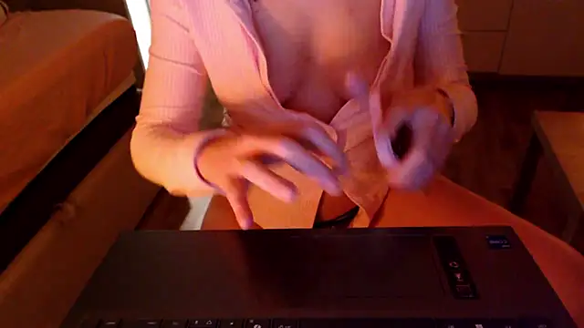 LaContessaClara online show from 01-15-26, 12:26