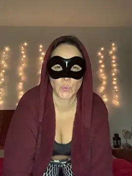 Snapshot of massagistahotbrunette chatting on 02-07-26, 06:44 massagistahotbrunette online show from 02-07-26, 06:44