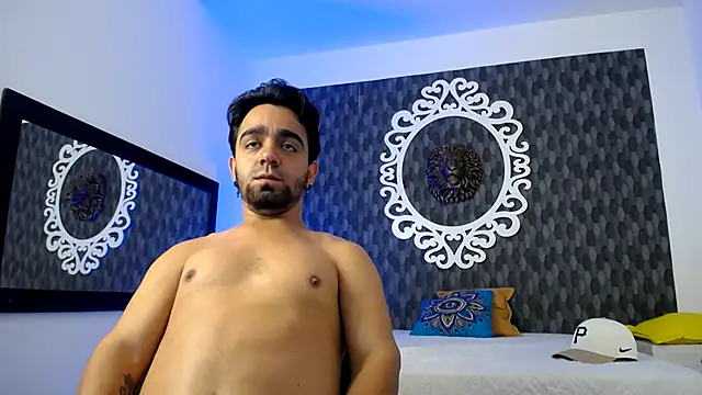 Snapshot of Dereck_Jhonsonn chatting on 11-06-25, 09:05 Dereck Jhonsonn online show from 11-06-25, 09:05