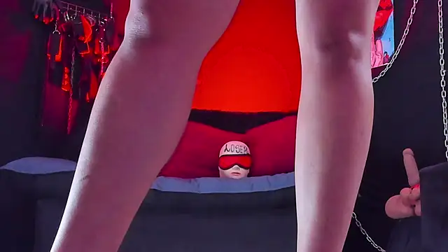 KatrinaStone online show from 04-15-26, 05:53