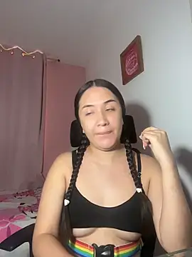 Snapshot of Melody_Spencer26 chatting on 05-16-26, 05:34 Melody Spencer26 online show from 05-16-26, 05:34