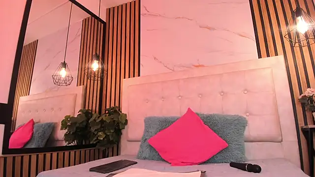 Carlotta de velour online show from 02-28-26, 11:06