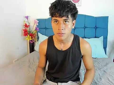 Valentino Lane online show from 01-13-26, 02:28