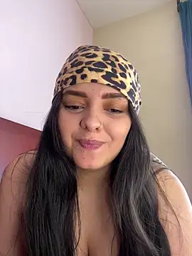 candicewest  online show from 12-20-25, 06:04