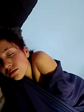 Snapshot of crazy_penis chatting on 11-07-25, 12:38 crazy penis online show from 11-07-25, 12:38