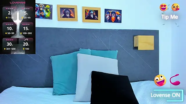 Snapshot of Andhrea_Vale chatting on 02-07-26, 12:09 Andhrea Vale online show from 02-07-26, 12:09