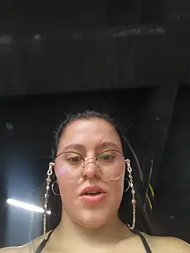 Snapshot of ALEJA__22 chatting on 07-03-26, 01:39 ALEJA 22 online show from 07-03-26, 01:39