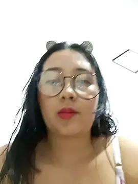 Snapshot of mayte-777 chatting on 11-12-25, 08:30 mayte-777 online show from 11-12-25, 08:30