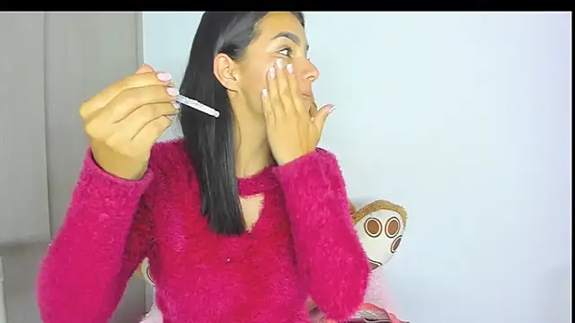 Snapshot of KIMMY_MONTIELL chatting on 02-25-26, 11:31 KIMMY MONTIELL online show from 02-25-26, 11:31