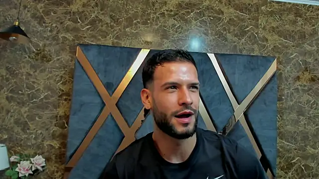 Snapshot of Jacob_Benelli chatting on 02-10-26, 11:20 Jacob Benelli online show from 02-10-26, 11:20