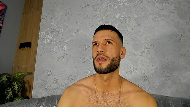 Snapshot of Jacob_Benelli chatting on 05-27-26, 12:29 Jacob Benelli online show from 05-27-26, 12:29