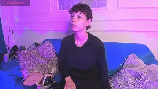 AliceMadnes online show from 02-17-26, 01:18