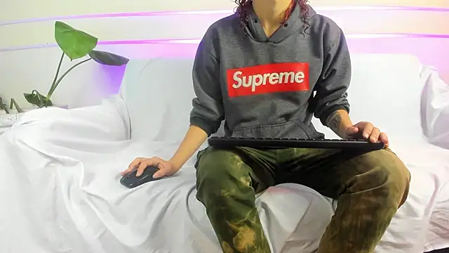 AliceMadnes online show from 03-24-26, 12:32