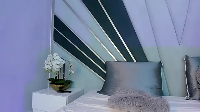 Snapshot of ZoeMadiison chatting on 11-07-25, 03:28 ZoeMadiison online show from 11-07-25, 03:28