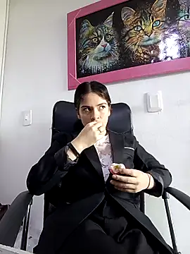 emilygrooe online show from 02-26-26, 07:13