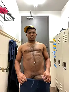 Snapshot of Eldeentt chatting on 11-09-25, 06:17 Eldeentt online show from 11-09-25, 06:17