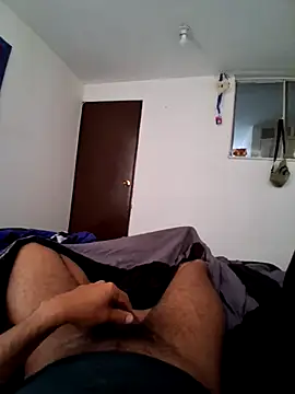 Snapshot of prototipoA45 chatting on 05-16-26, 01:32 prototipoA45 online show from 05-16-26, 01:32