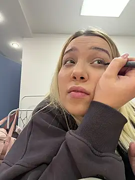 KilianaNoir online show from 02-12-26, 07:36