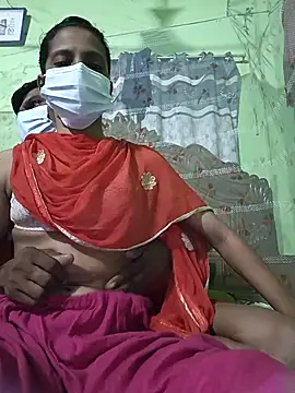 Snapshot of kalamcoup chatting on 11-09-25, 05:44 kalamcoup online show from 11-09-25, 05:44