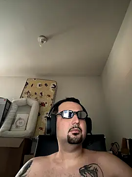 Snapshot of fellipeprina chatting on 11-12-25, 04:40 fellipeprina online show from 11-12-25, 04:40