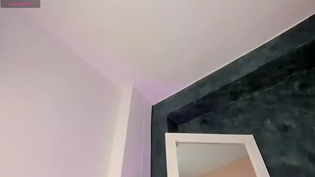 BellaRooux online show from 01-05-26, 05:27