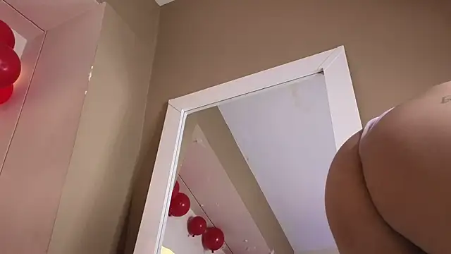 BellaRooux online show from 02-21-26, 12:28