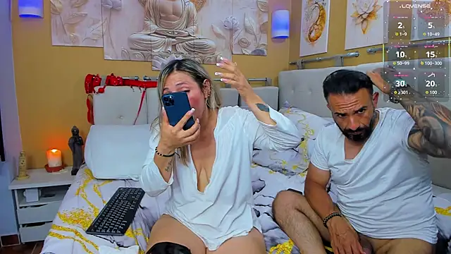 Snapshot of CamilaBliss chatting on 05-16-26, 12:07 CamilaBliss online show from 05-16-26, 12:07