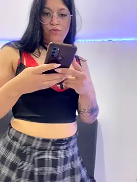 Snapshot of amazonaa9 chatting on 11-29-25, 01:52 amazonaa9 online show from 11-29-25, 01:52