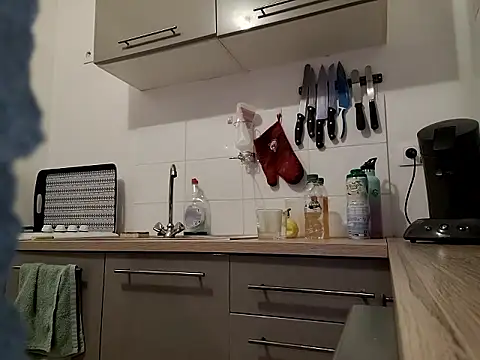 Olifesse online show from 03-06-26, 08:27