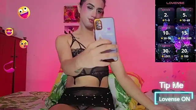 Snapshot of annahotdoll chatting on 06-17-26, 05:14 annahotdoll online show from 06-17-26, 05:14