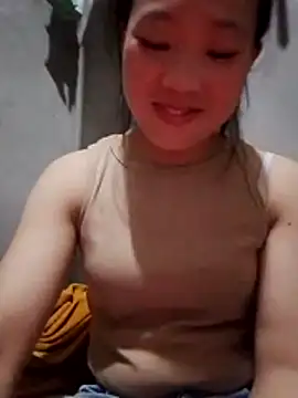 Yumiik2kk online show from 11-17-25, 11:38