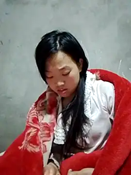 Yumiik2kk online show from 12-14-25, 10:25