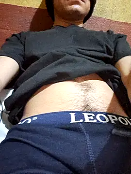 Snapshot of Dav354 chatting on 11-09-25, 07:39 Dav354 online show from 11-09-25, 07:39