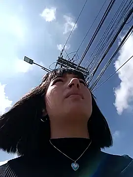 Snapshot of Luna_juicy chatting on 11-30-25, 03:16 Luna juicy online show from 11-30-25, 03:16