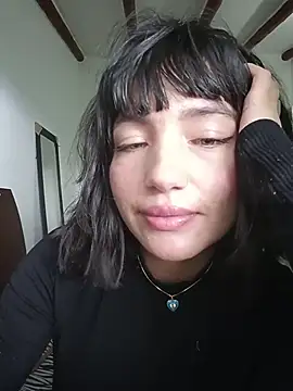 Snapshot of Luna_juicy chatting on 12-04-25, 07:55 Luna juicy online show from 12-04-25, 07:55