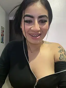 SCARLETT INK  online show from 02-07-26, 06:17