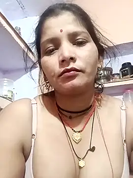 Snapshot of Rona_cut chatting on 11-08-25, 10:15 Rona cut online show from 11-08-25, 10:15