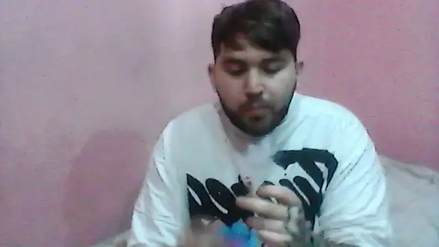 Snapshot of fasurring chatting on 11-16-25, 12:44 fasurring online show from 11-16-25, 12:44